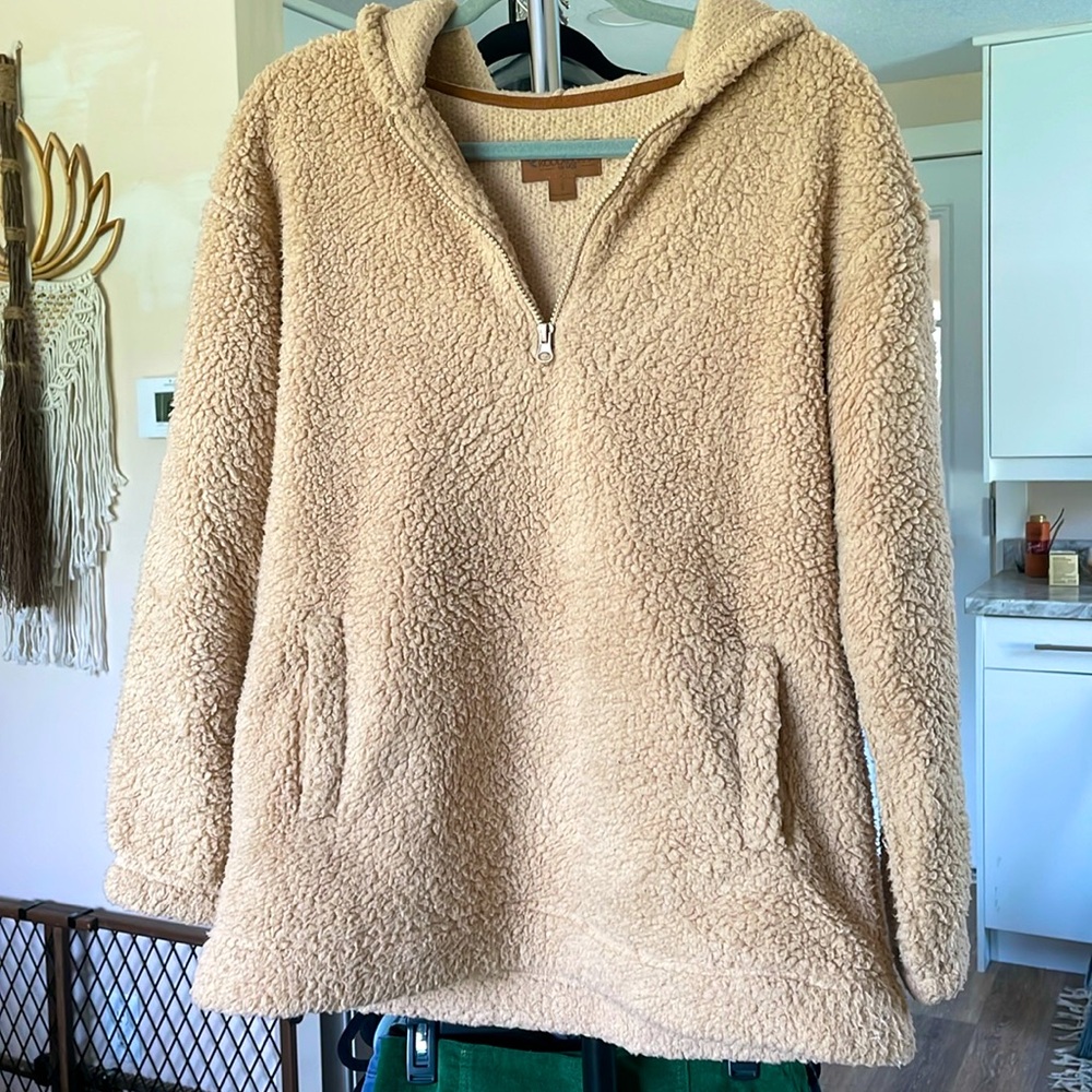 Kookaburra by UGG Long Fuzzy sweatshirt